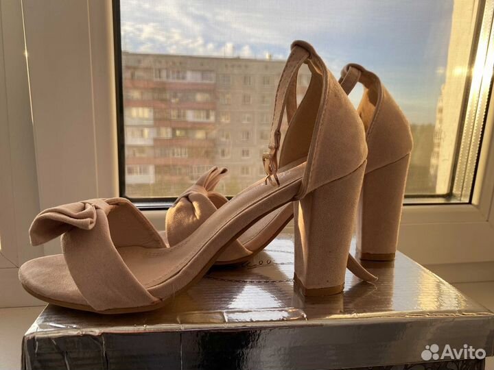 Туфли женские 39 размер