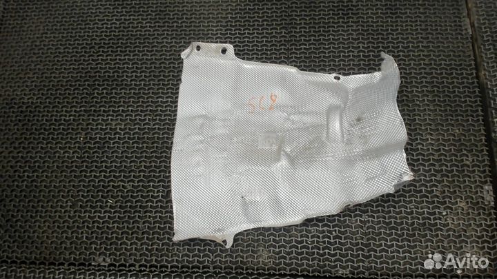 Тепловой экран Ford Escape, 2015