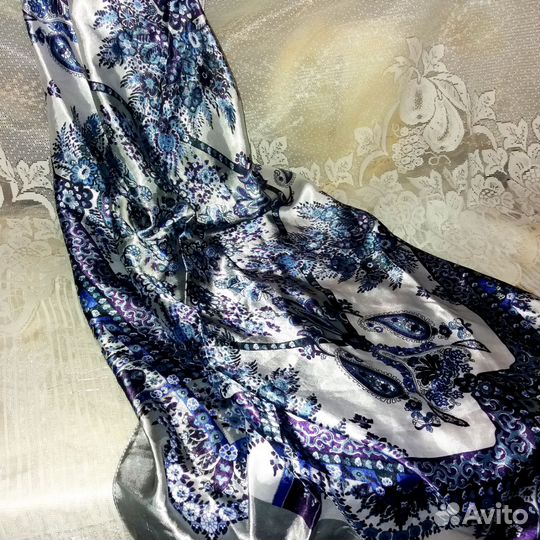 Шелковый платок