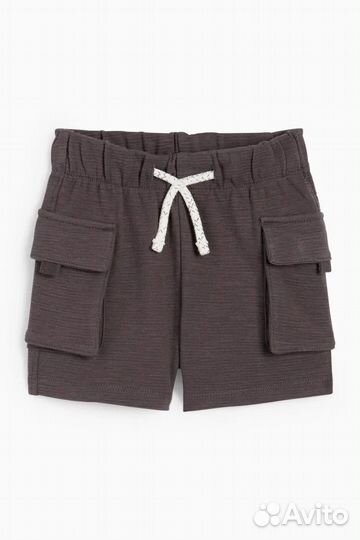 Новый костюм футболка и шорты 74