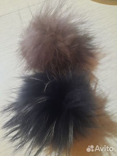 Помпоны натур.мех цена за 2
