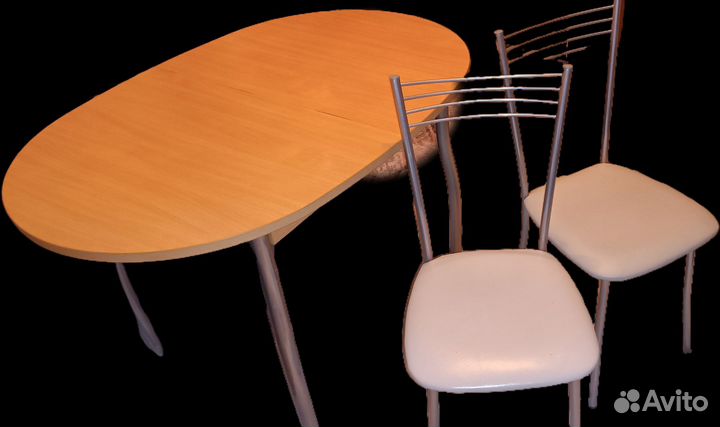 Кухонный стол бу