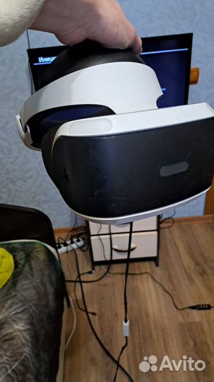 Игровая приставка ps4 slim 500