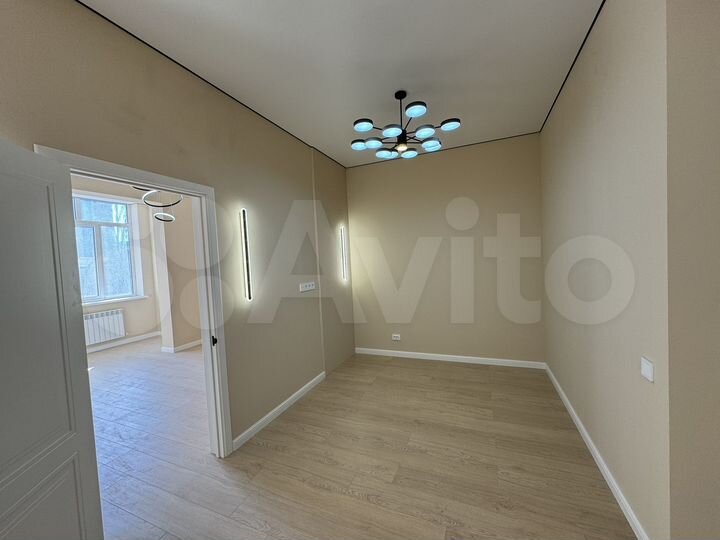 2-к. квартира, 60 м², 3/14 эт.