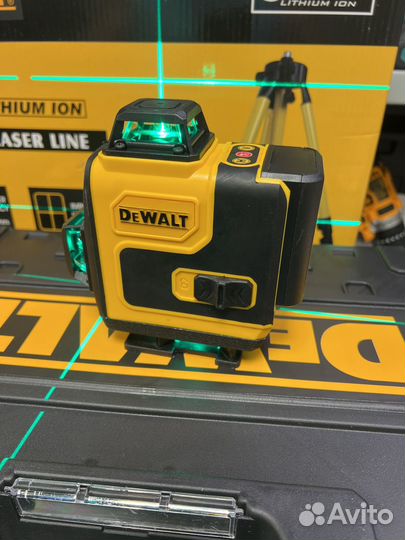 Лазерный уровень 4D Dewalt