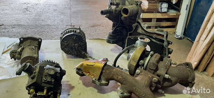 Крышка термостата газель diesel двигатель Камменс