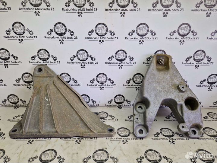 Кронштейн двигателя левый и правый N55 для BMW F25