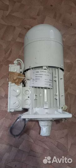 Мотор-редуктор Lenze