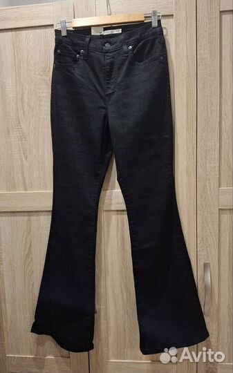 Новые джинсы Levis/29,31