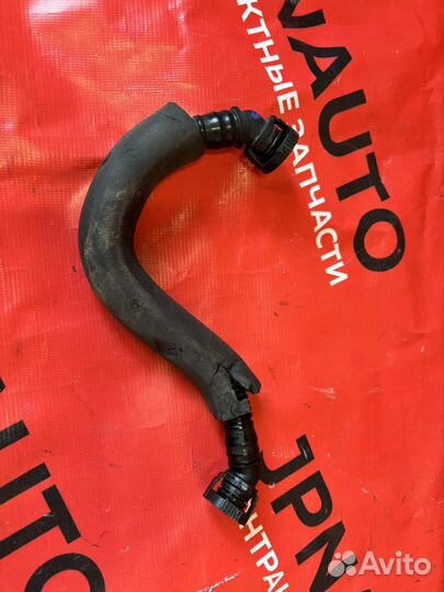 Трубка вентиляции карторных газов Audi Q5