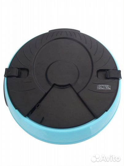 Автоматическая кормушка для собак и кошек