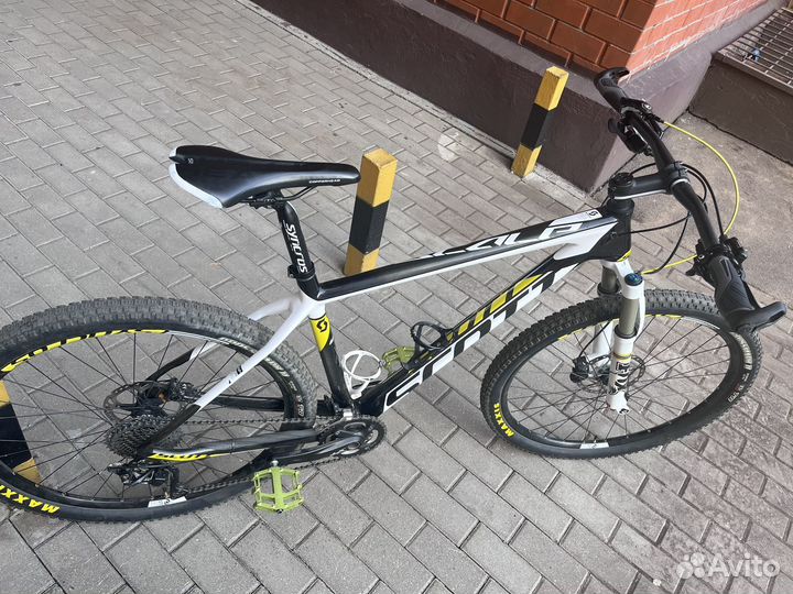 Scott scale carbon 27,5