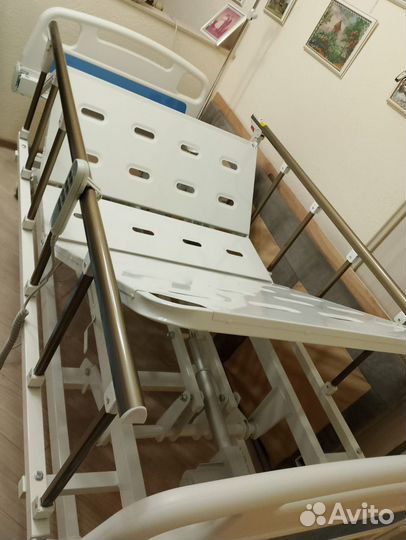 Кровать для лежачих больных с электроприводом