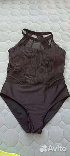 Купальник женский новый 42