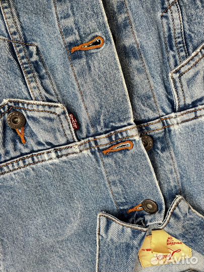 Джинсовая куртка Levis