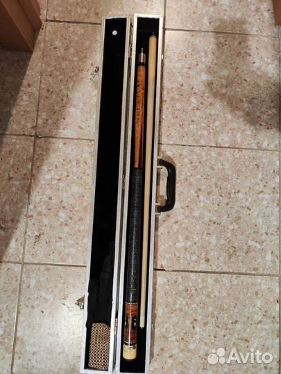 Кий Rochester для американского пула