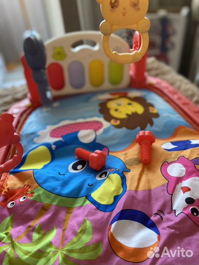Детский развивающий коврик