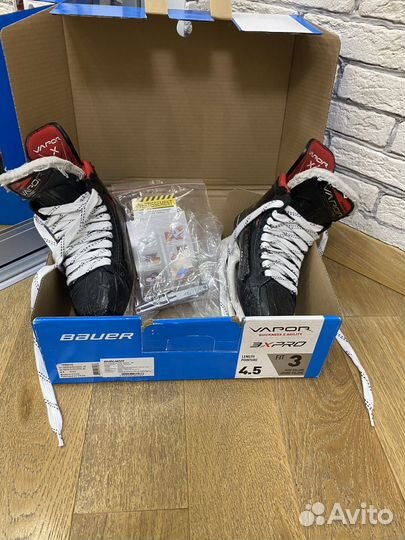 Хоккейные коньки bauer vapor 3x pro 4,5