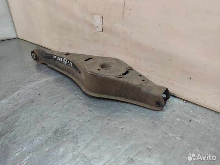 Рычаг подвески задний левый Volkswagen Passat B6