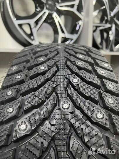 Landspider Arctictraxx 265/45 R21 108T