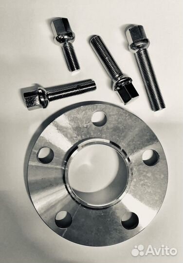 Проставки колесные для BMW G11 (13мм)