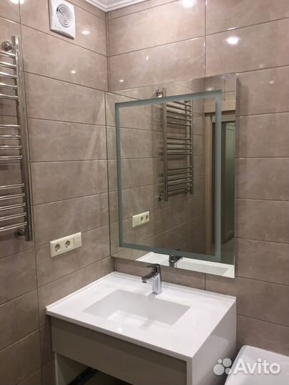 Парящие зеркала с подсветкой