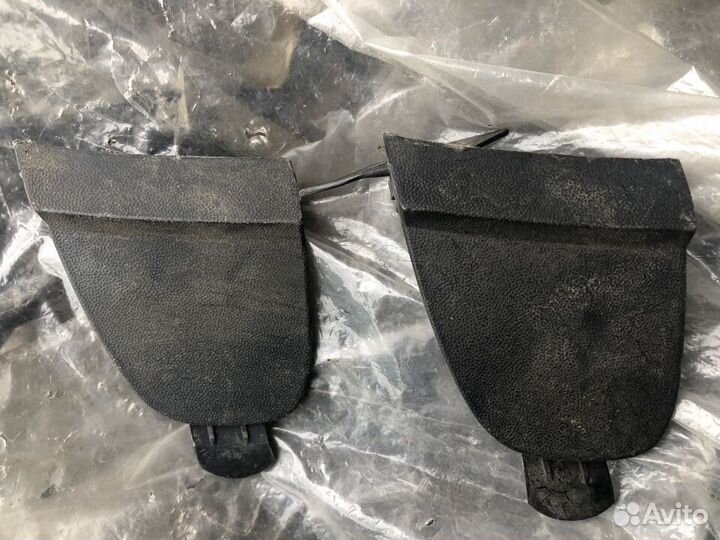 Volkswagen Jetta 6 заглушка буксировочная задняя