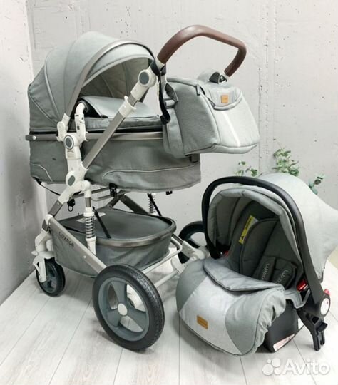 Коляска 3 в 1 новая не бу
