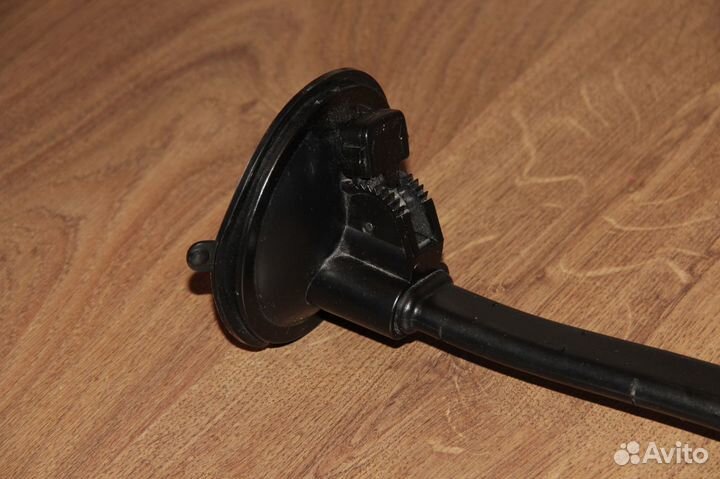 Автомобильный держатель планшета Luxa2