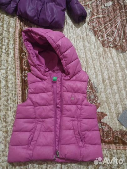 Пальто безрукавка Benetton на девочку 1-2 года