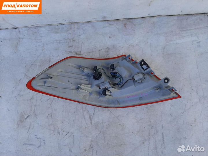 Фонарь задний правый Nissan Teana J32 2010