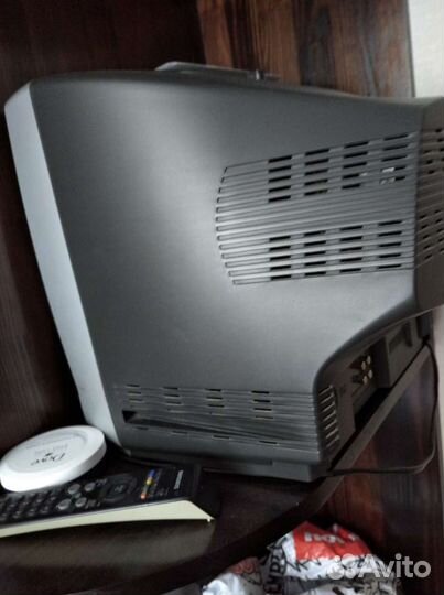 Телевизор диагональ 35см цена договорная LG