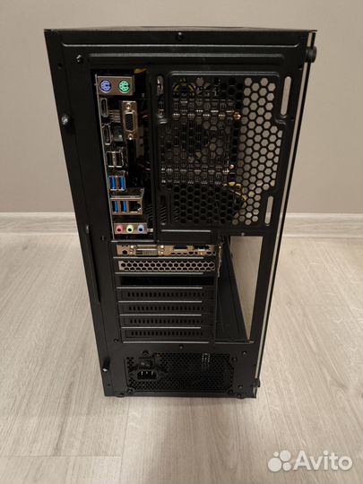 Core i5 10400F, 16 Гб DDR4, RTX 2060 Super, 2xSSD