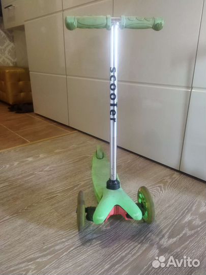Самокат детский трехколесный б/у