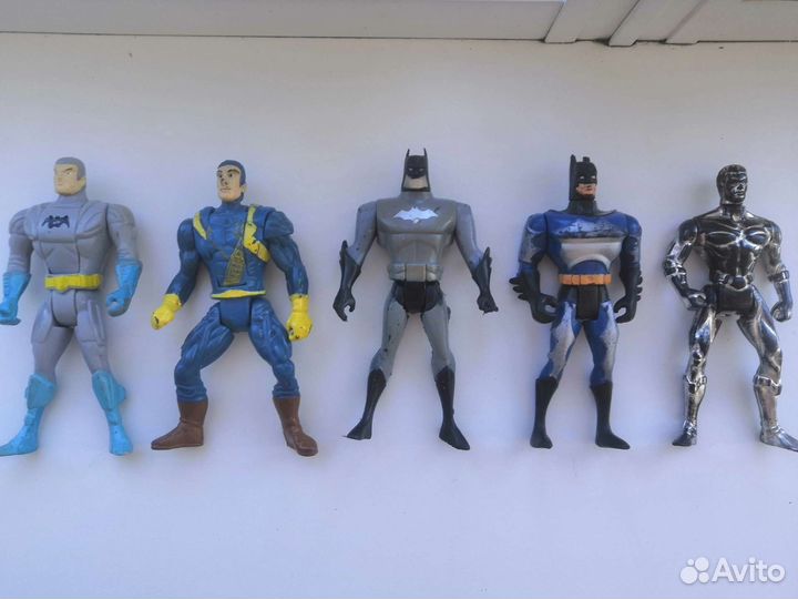 Набор фигурок Бэтменов 90х