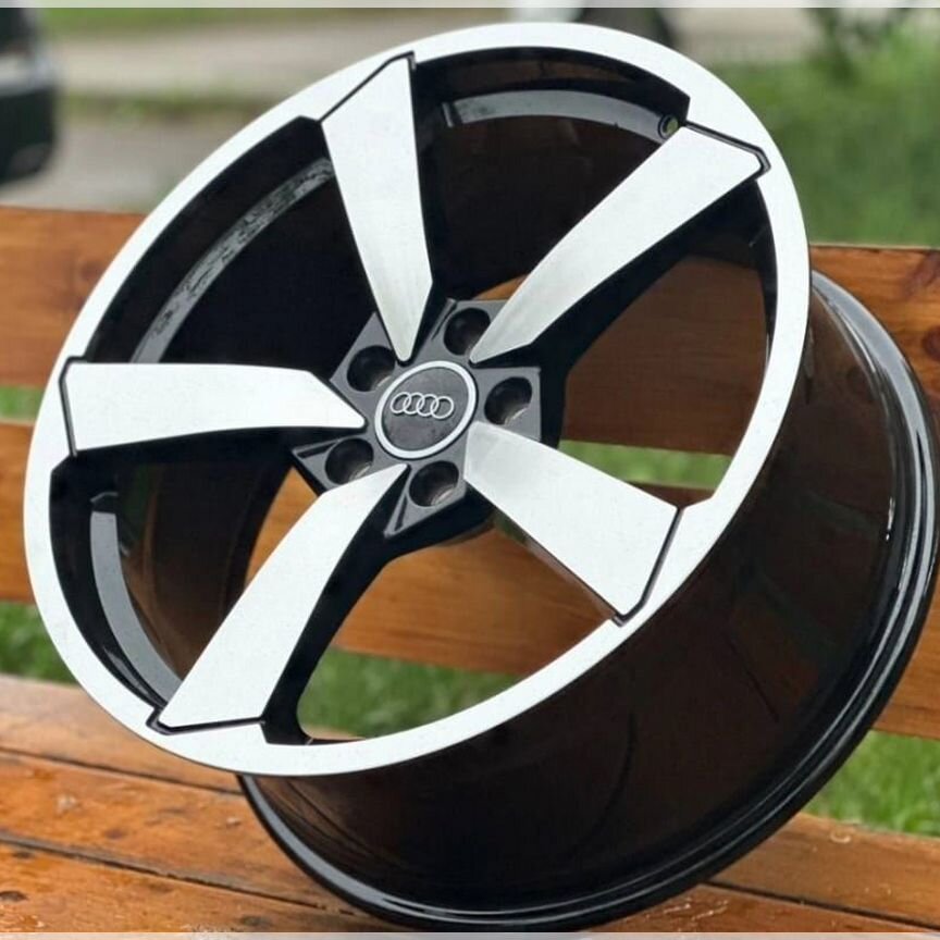 Литые диски Audi 8.5×R19 5×112