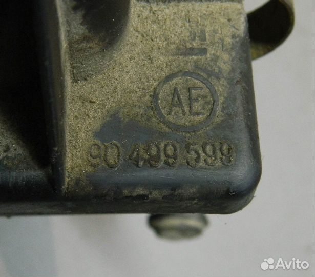 Корпус воздушного фильтра Opel Vectra B