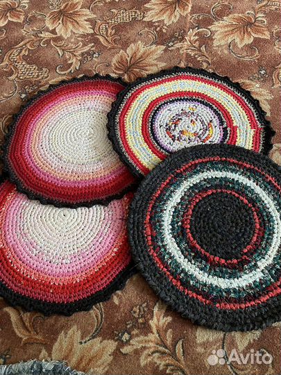 Коврик ручной работы