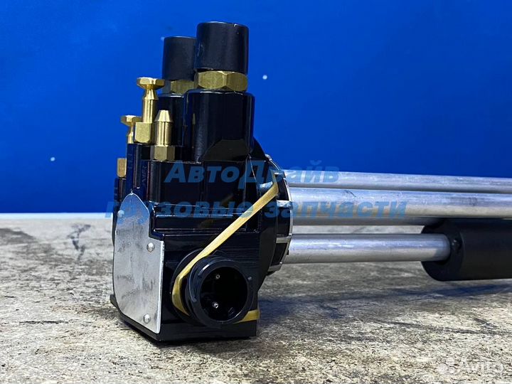 Топливозаборник Volvo FL6 с датчиком уровня L483