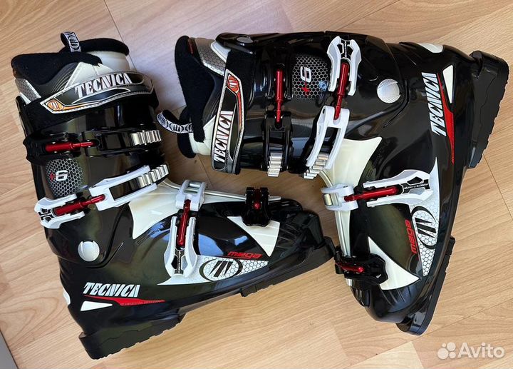 Горнолыжные ботинки Tecnica р.41-42