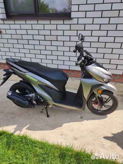 Скутер 49/150 Vento inferno