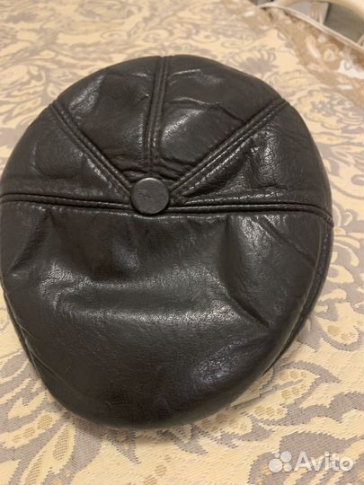 Кожаная зимняя кепка