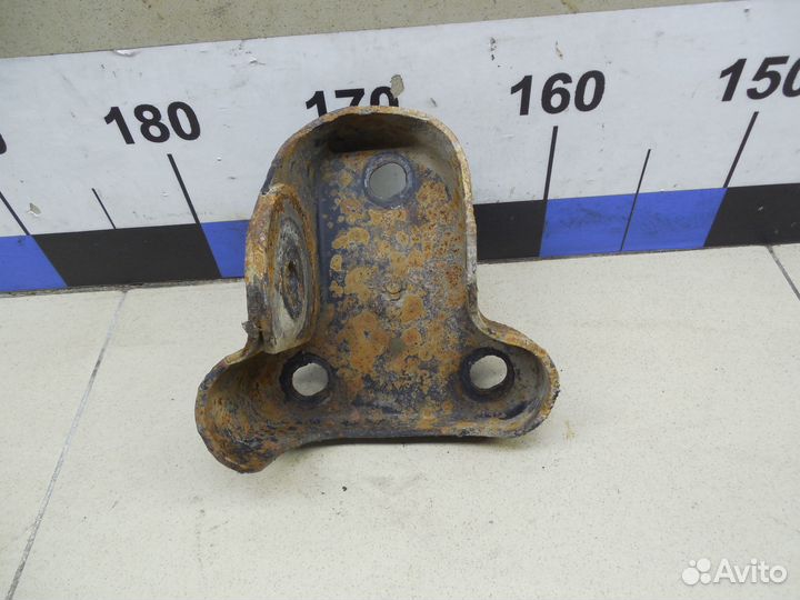 Кронштейн задней балки Fusion 2002-2012