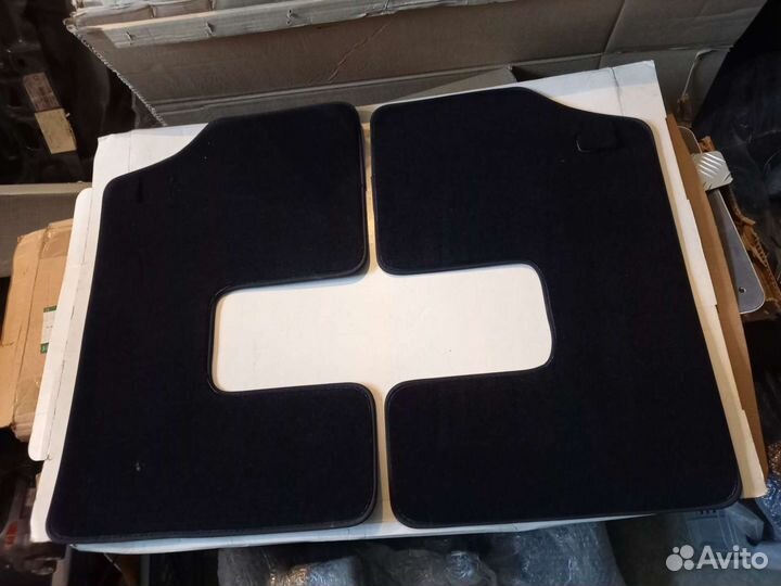 Коврики задние 3 ряд ford galaxy/s-max текстиль