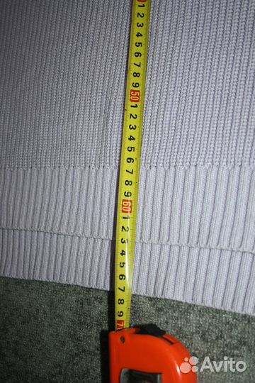 Свитер женский