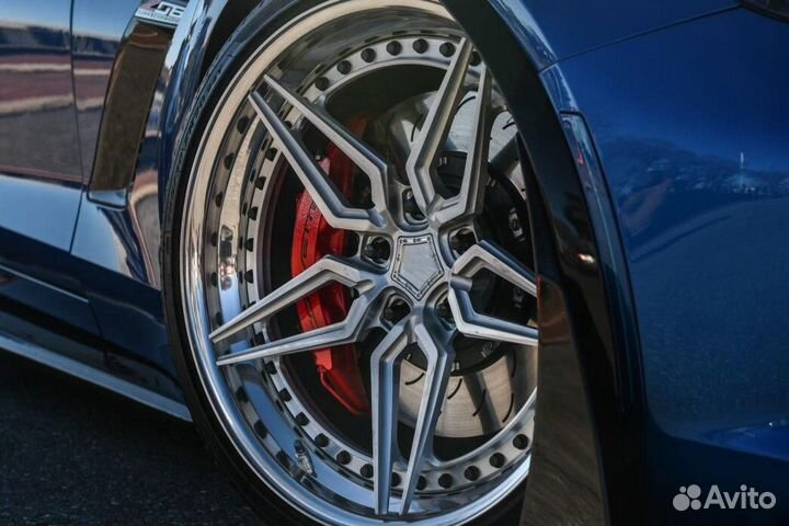 Диски кованые R21 GT Performance на Audi A8