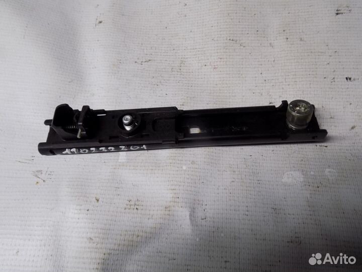 Механизм регулировки ремня безопасности C4 II 2011