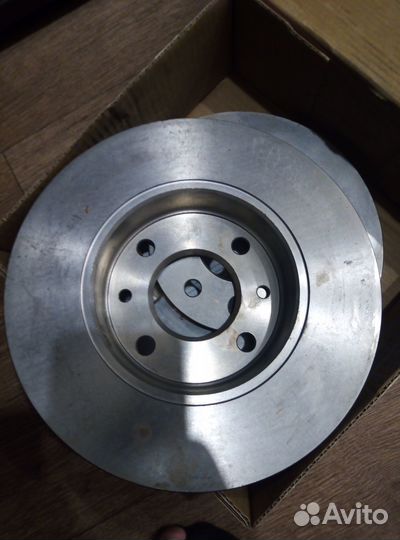 Тормозные диски логан 1 сандеро 1