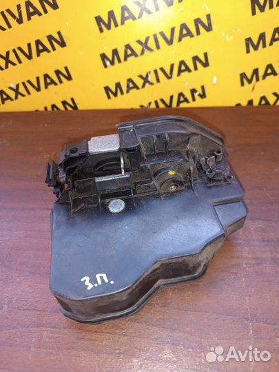 Замок двери задний правый Bmw X5 E70 3.0 2010