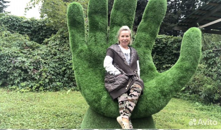 Топиарная садовая фигура «Рука»